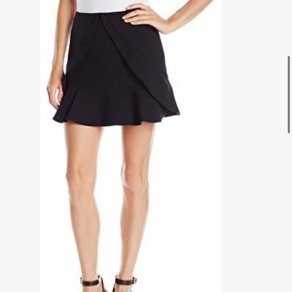 NWT BCBGMAXAZRIA black Lindsey ruffle skirt - Picture 3 of 9